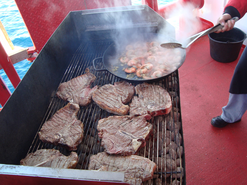 12. Stegning-lige-til-højrebenet,-i-anledning-af-grillfest.jpg